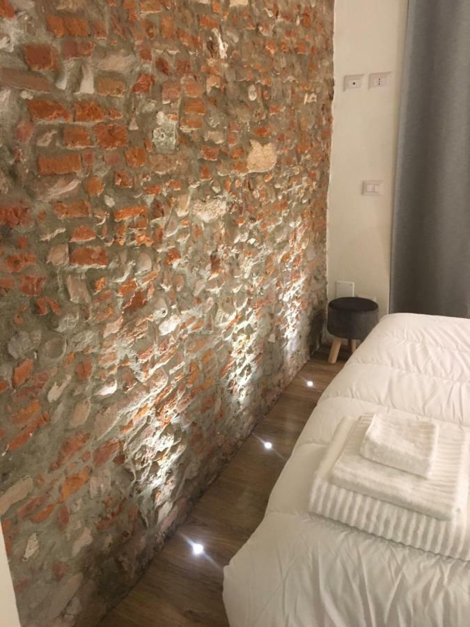 Apartament 6 Via Della Rosa Lukka Zewnętrze zdjęcie